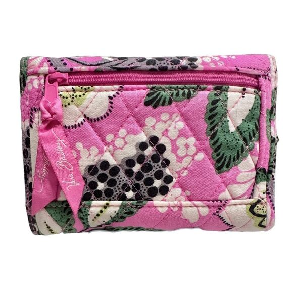 Vera‎ Bradley Tri-Fold Wallet Priscilla Pink Floral - Picture 2 of 3